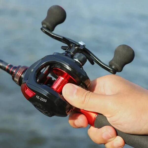 Carretilha de Pesca Max Drag 8KG 7.2:1 - AE2000 POPLAR1310